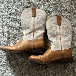 Little girls Roper boots